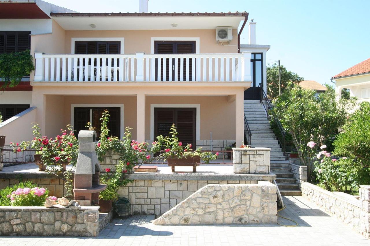 Apartments Grskovic G. Jesenovica Šilo 外观 照片